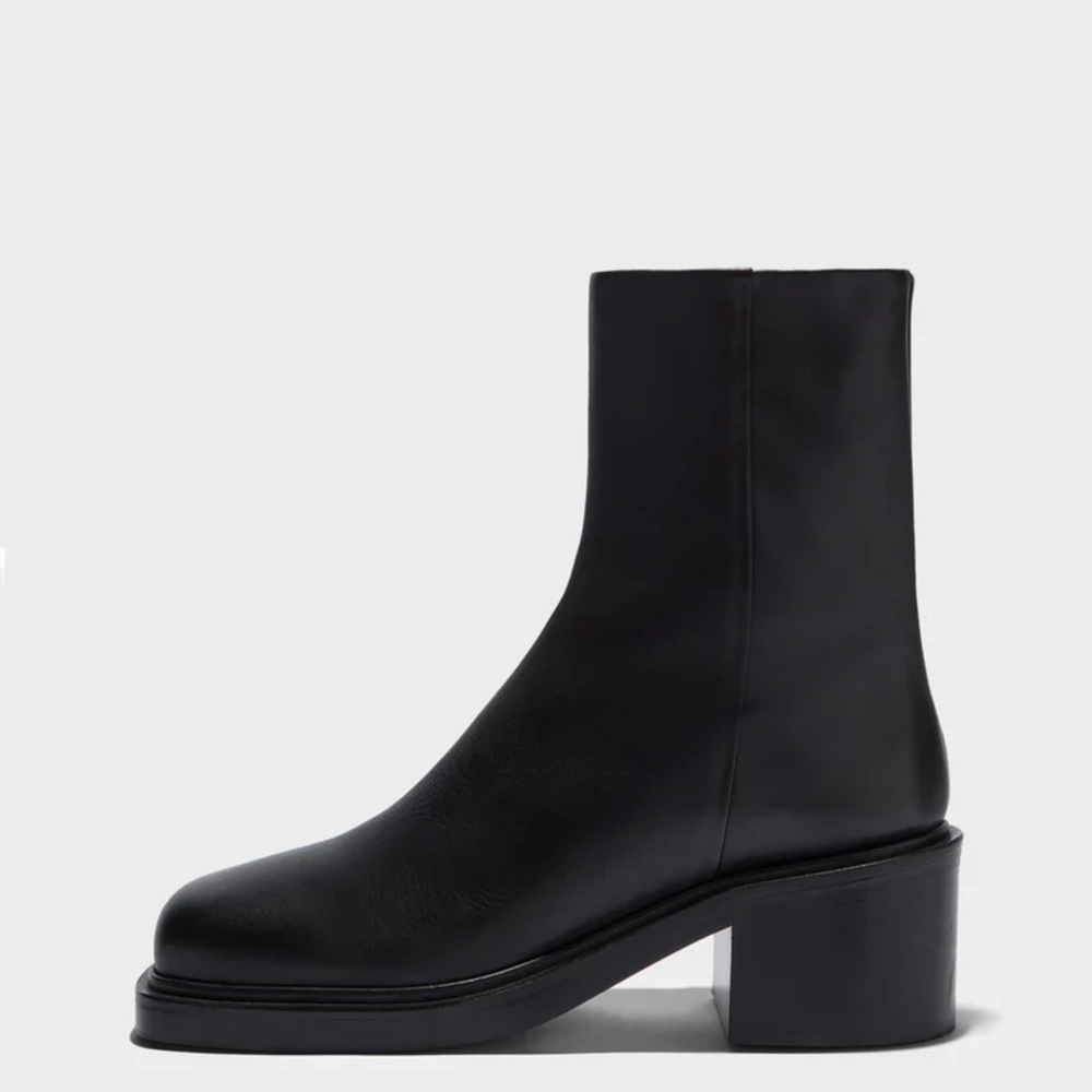 Aeyde Teddy Block Heel Boots - Picture 5 of 6